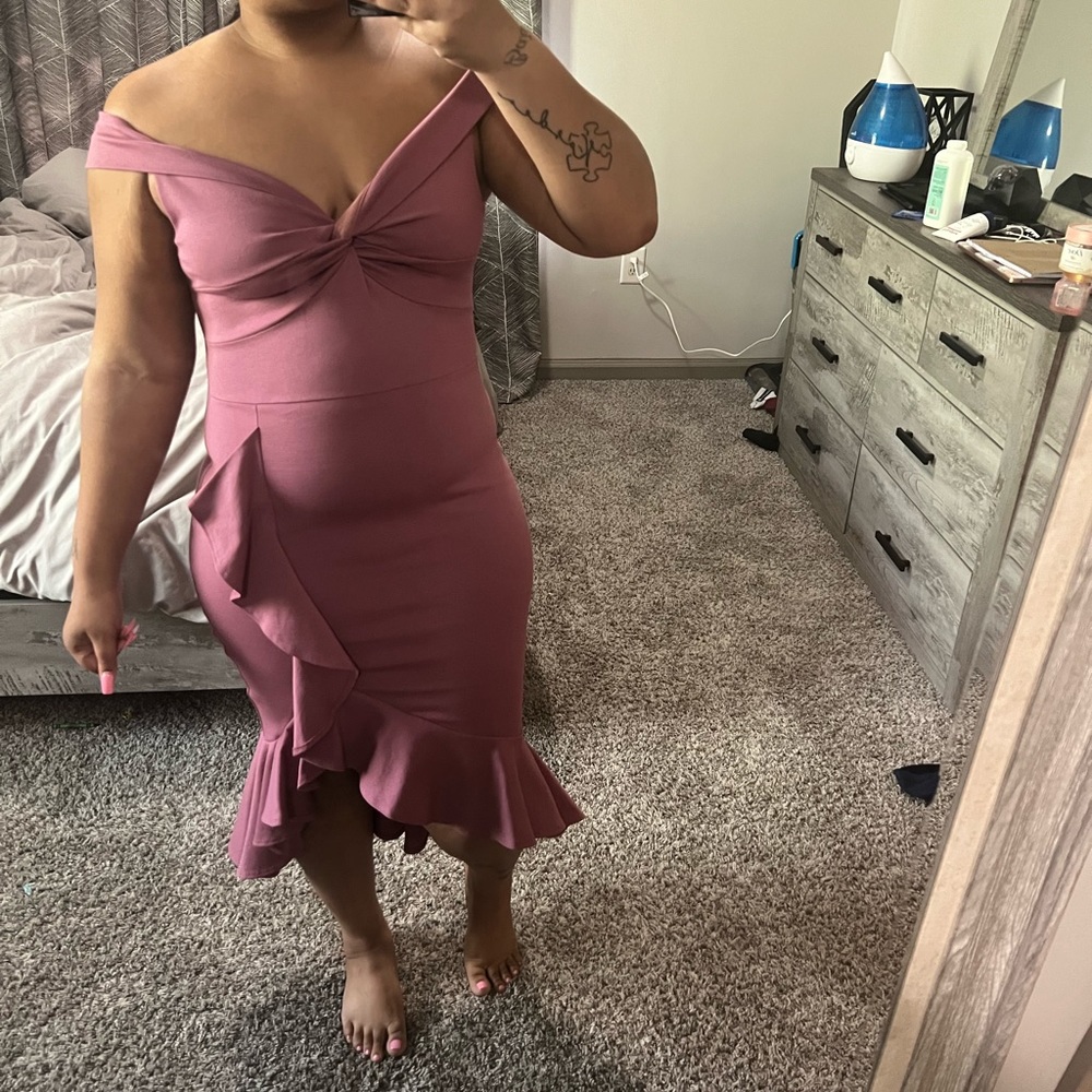 Pink Dress - Picture 2 of 4